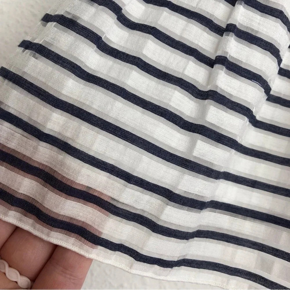 Mayoral Chic dress flutter sleeve blue and white stripe size 18 months - Picture 8 of 9